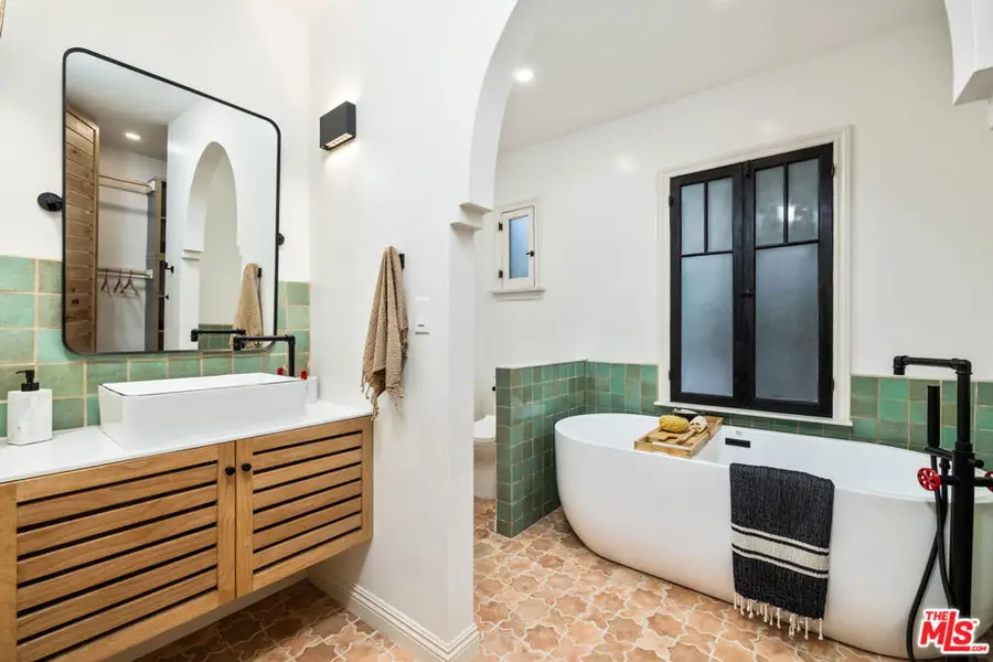 4197 York Boulevard, Los Angeles, CA 90065 - #3