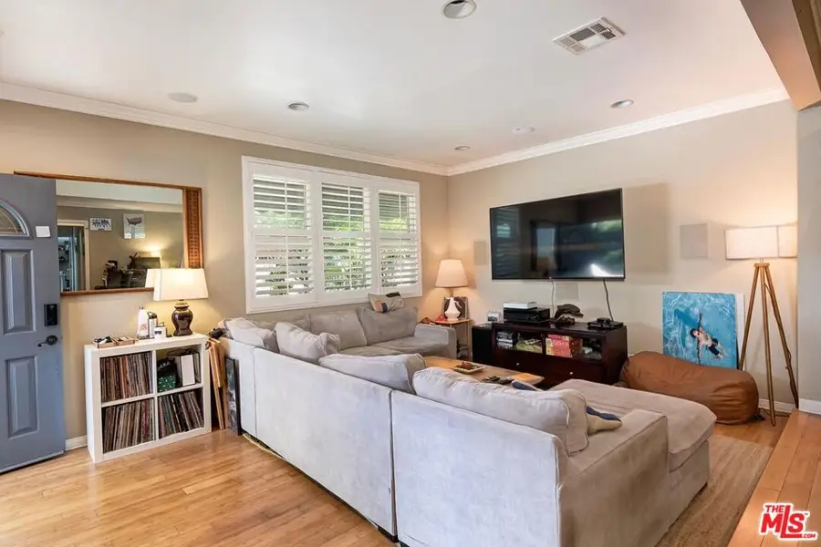 3240 Mcmanus Avenue, Los Angeles, CA 90034 - #2