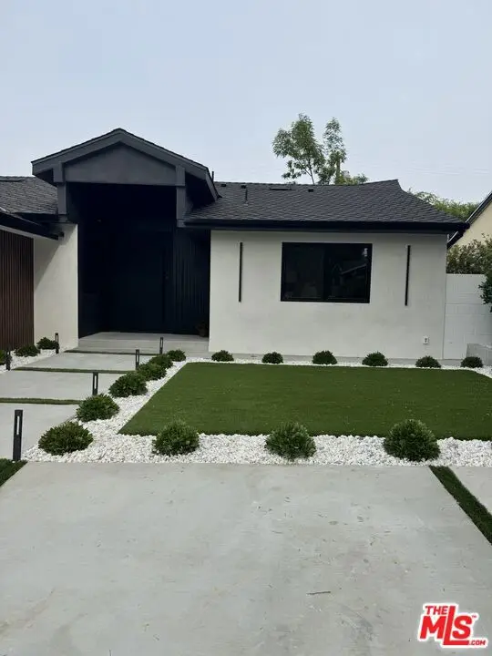 5528 Mclennan Avenue, Encino, CA 91436 - #3