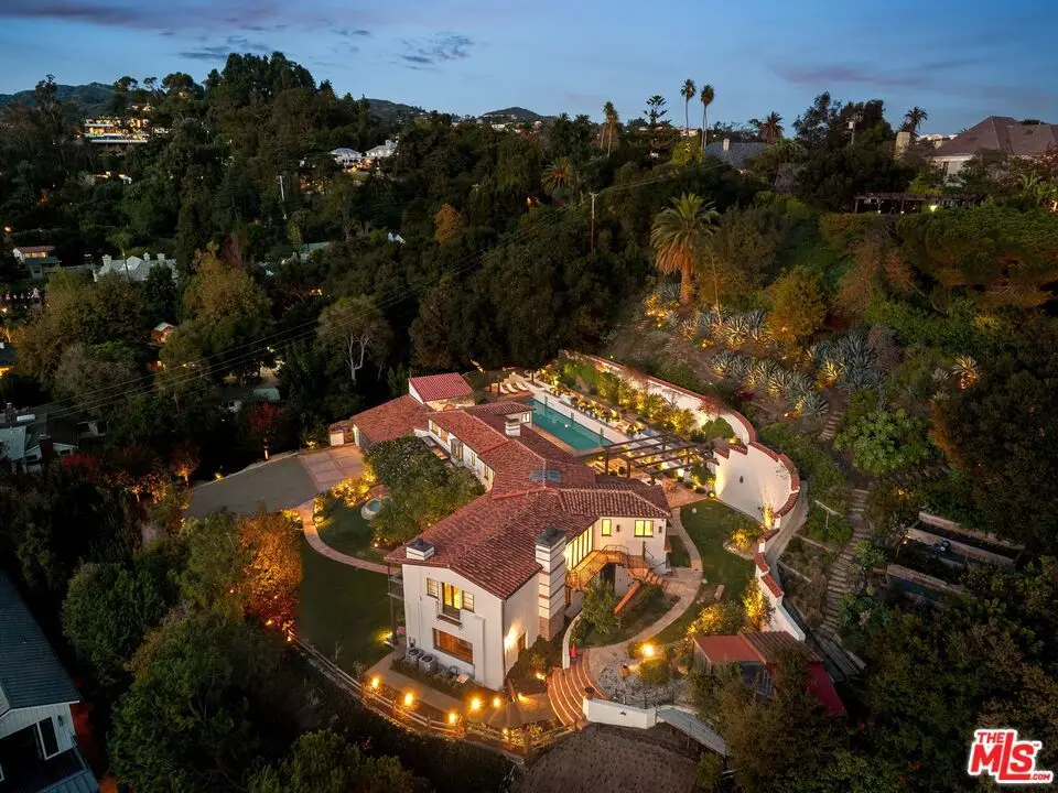 1744 Reedvale Lane, Los Angeles, CA 90049 - #1