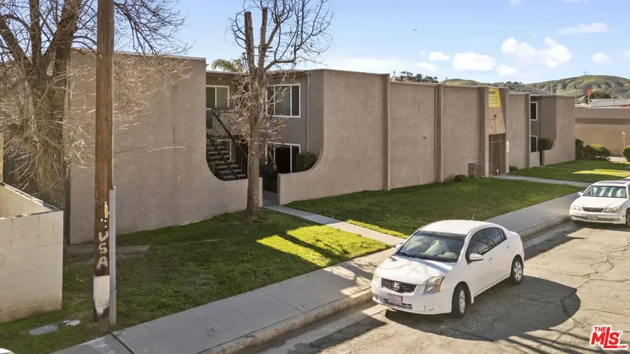 141 E 42nd Street, San Bernardino, CA 92404 - #2