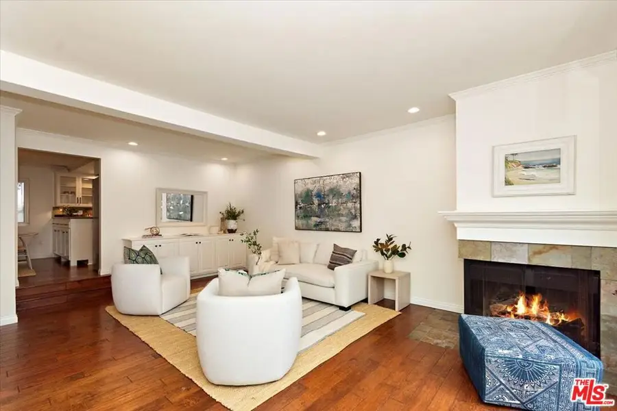 910 19th Street #110, Santa Monica, CA 90403 - #2