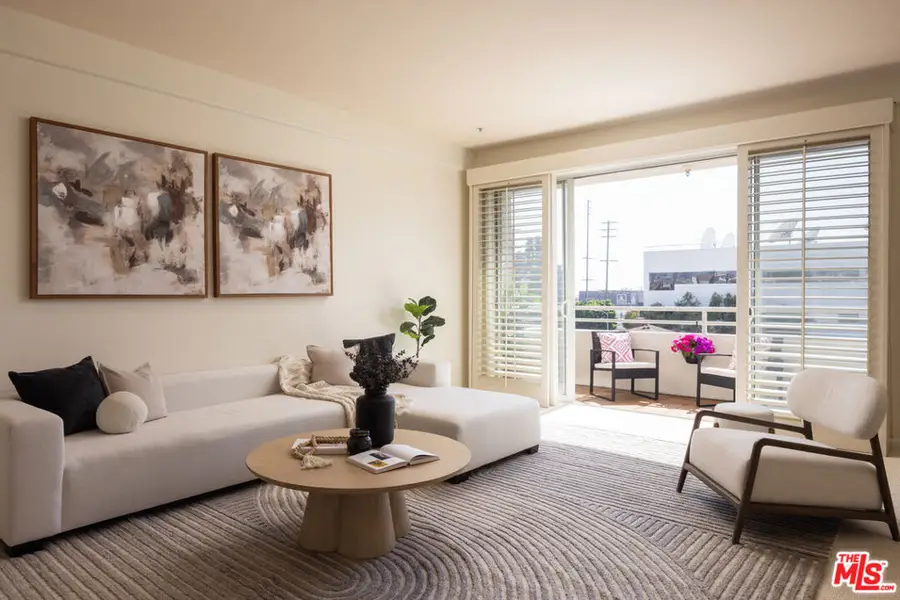 1430 S Bentley Avenue #402, Los Angeles, CA 90025 - #2