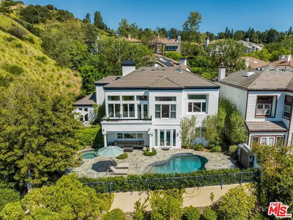 2427 Cobham Court, Los Angeles, CA 90077
