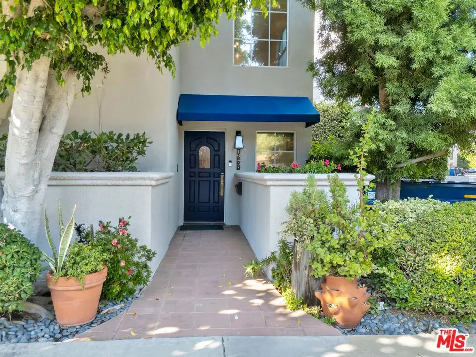 10437 Moorpark Street, Toluca Lake, CA 91602 - #1
