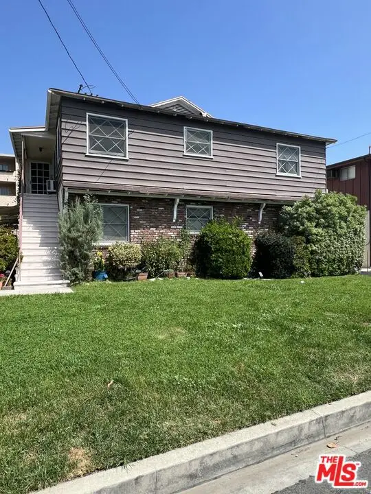 5214 Wilkinson Avenue, Valley Village, CA 91607 - #1