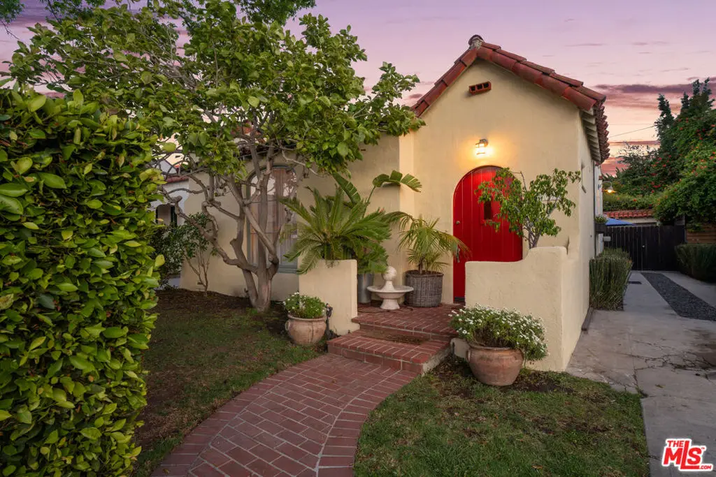 1118 Grant Avenue, Venice, CA 90291 - #1