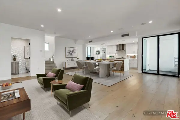 1/2 N Gramercy Place, Los Angeles, CA 90038