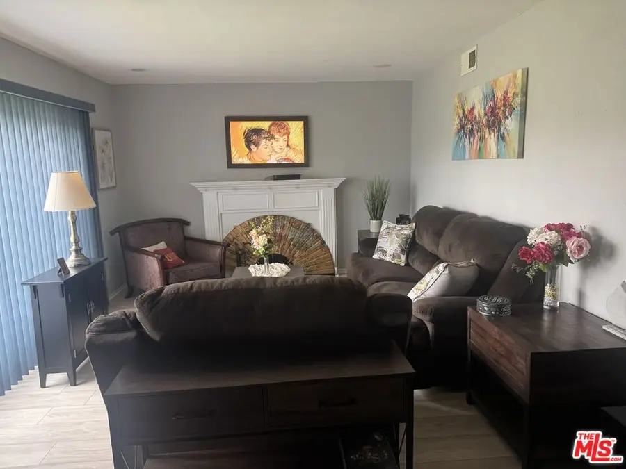 9520 S 2nd Avenue, Inglewood, CA 90305 - #3