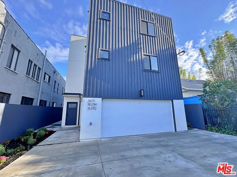 1625 W 37th Place, Los Angeles, CA 90018 - #1