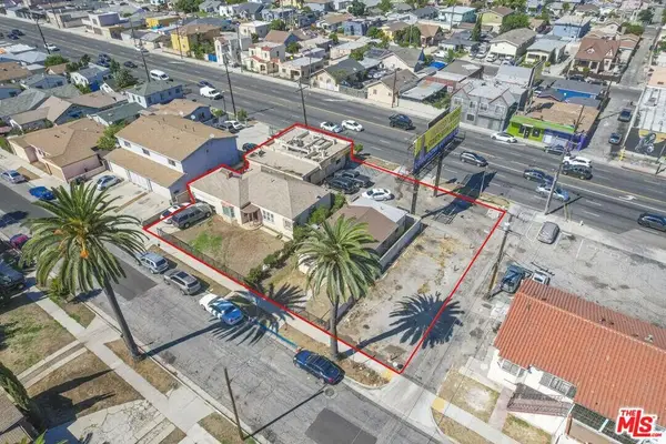 1025 W 101st Street, Los Angeles, CA 90044