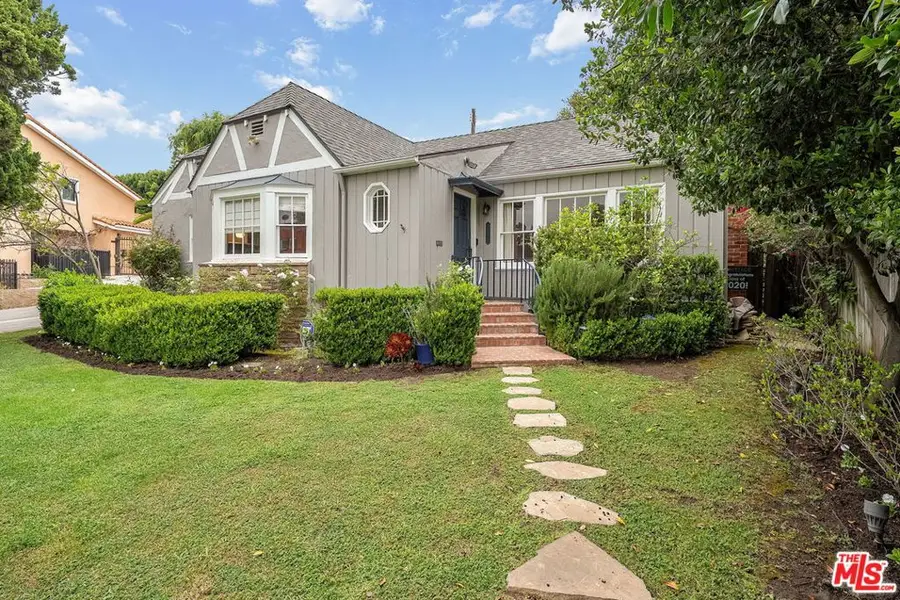 3711 Monon Street, Los Angeles, CA 90027 - #3