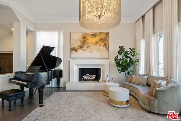 5202 Pacific Avenue, Marina Del Rey, CA 90292