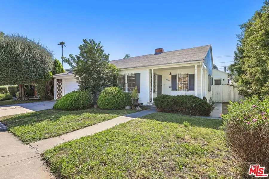 2035 Castle Heights Avenue, Los Angeles, CA 90034 - #3