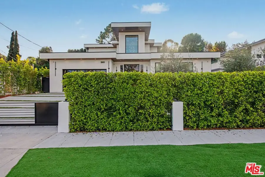 5649 Rawlings Avenue, Woodland Hills, CA 91367 - #3