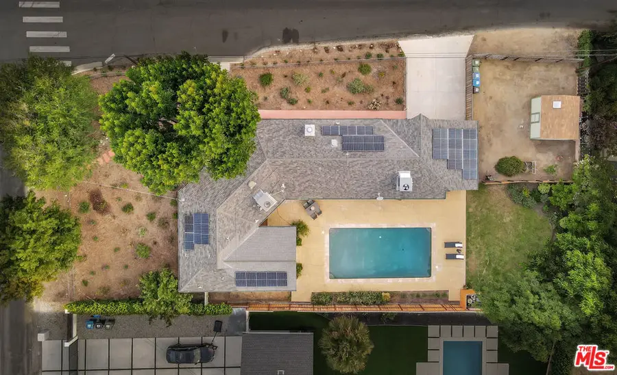 6001 Oakdale Avenue, Woodland Hills, CA 91367 - #2