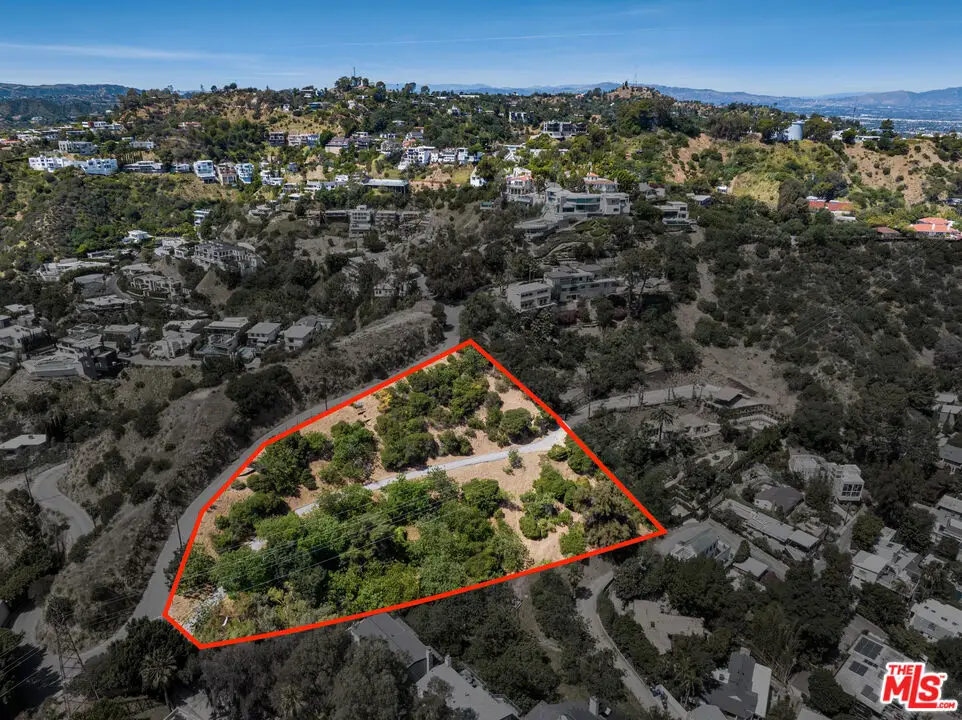 1858 Blue Heights Drive, Los Angeles, CA 90069 - #1