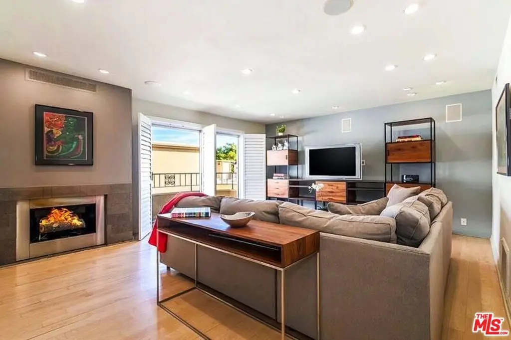 1221 N Kings Road #307, West Hollywood, CA 90069 - #1