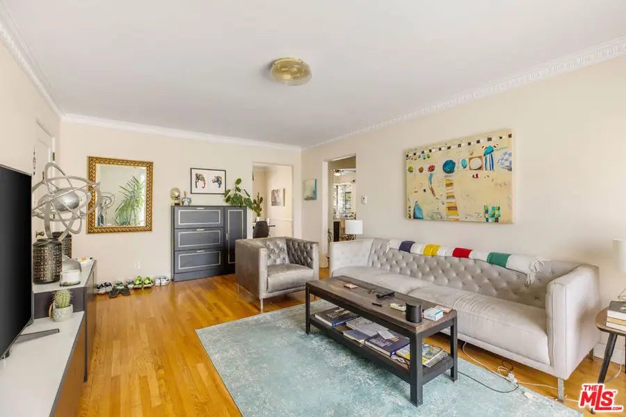 1425 N Hayworth Avenue, West Hollywood, CA 90046 - #3