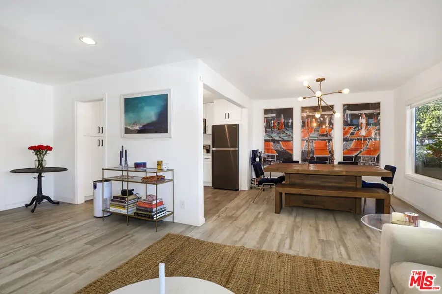 165 N Swall Drive #101, Beverly Hills, CA 90211 - #3