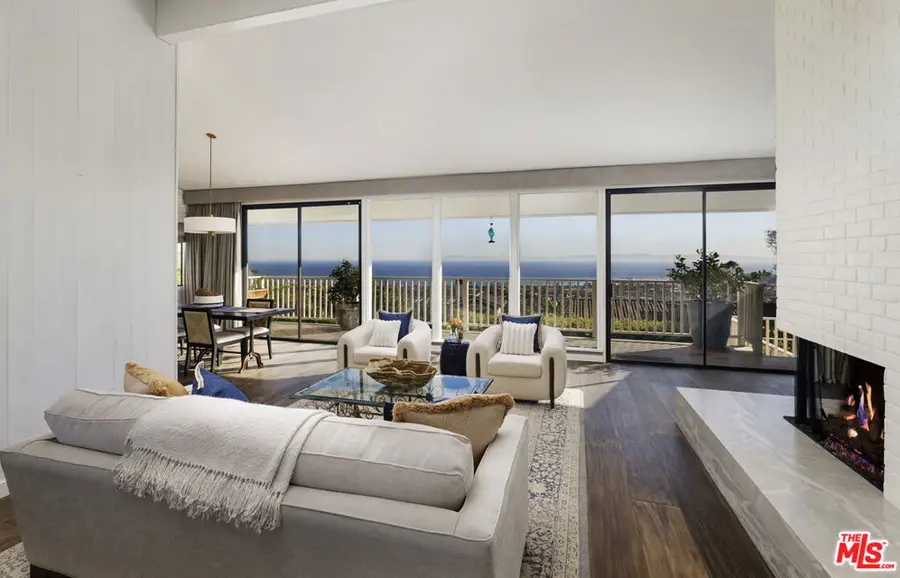 624 Las Alturas Road, Santa Barbara, CA 93103 - #3