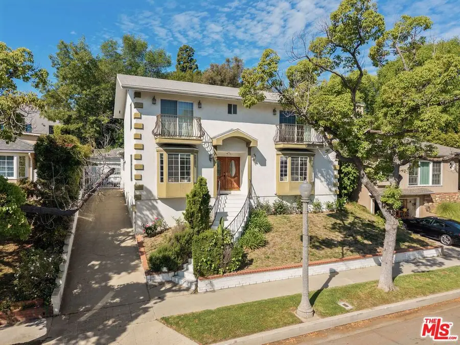 2201 Hillsboro Avenue, Los Angeles, CA 90034 - #2