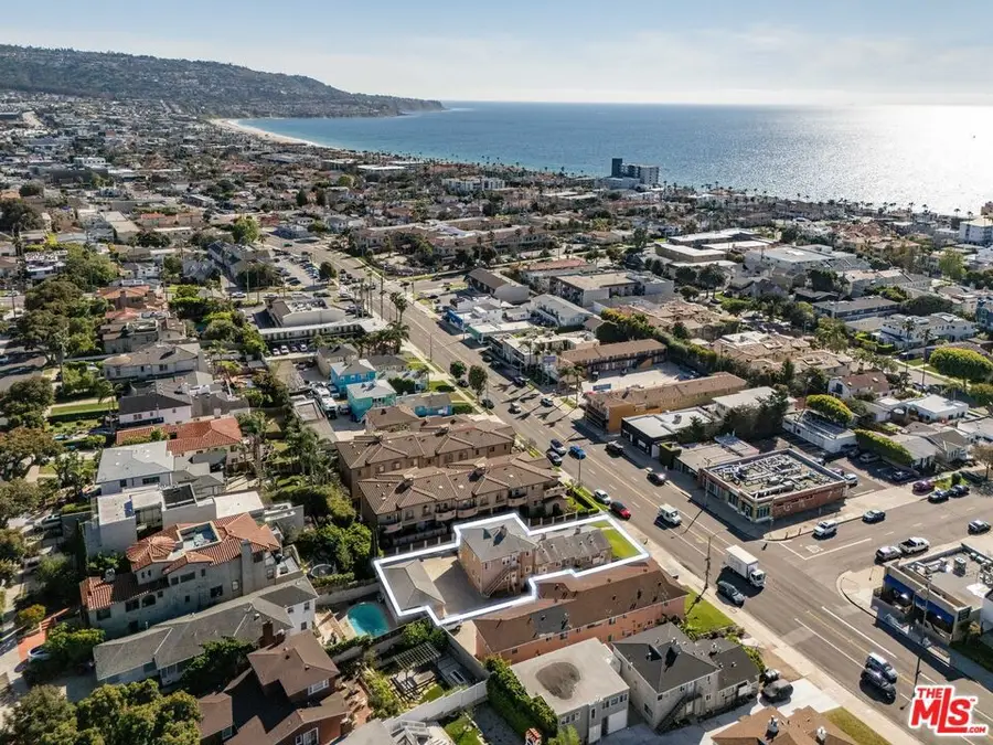 702 S Pacific Coast Highway, Redondo Beach, CA 90277 - #3