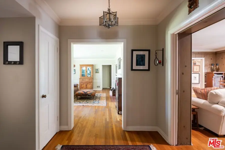 6514 Langdon Avenue, Van Nuys, CA 91406 - #2