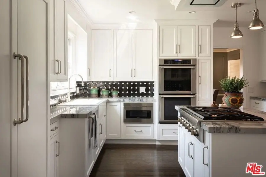 6514 Langdon Avenue, Van Nuys, CA 91406 - #3