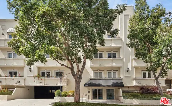 12011 Goshen Avenue #102, Los Angeles, CA 90049