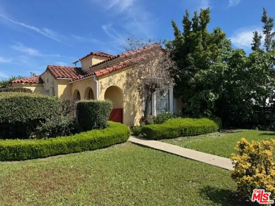 8900 S Harvard Boulevard, Los Angeles, CA 90047 - #2