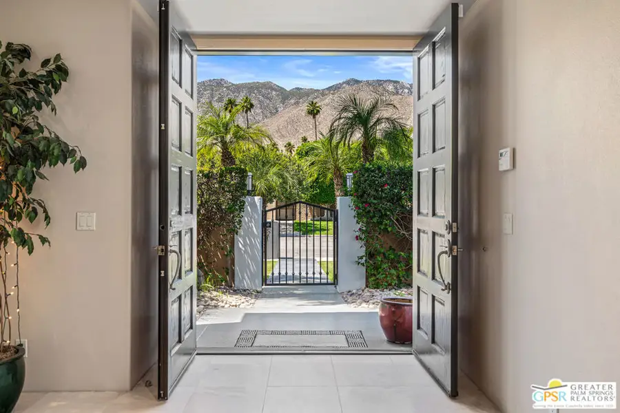 2438 S Caliente Drive, Palm Springs, CA 92264 - #2