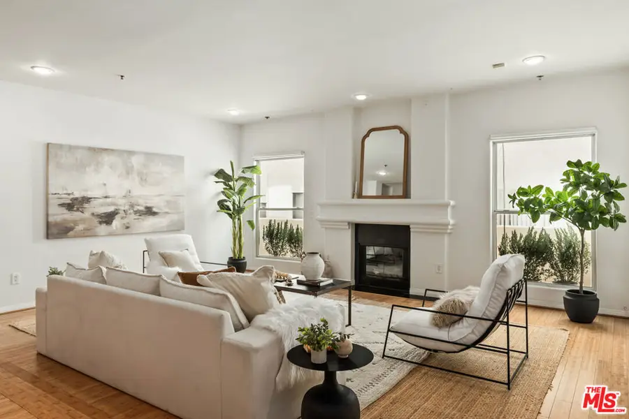 12011 Goshen Avenue #103, Los Angeles, CA 90049 - #3