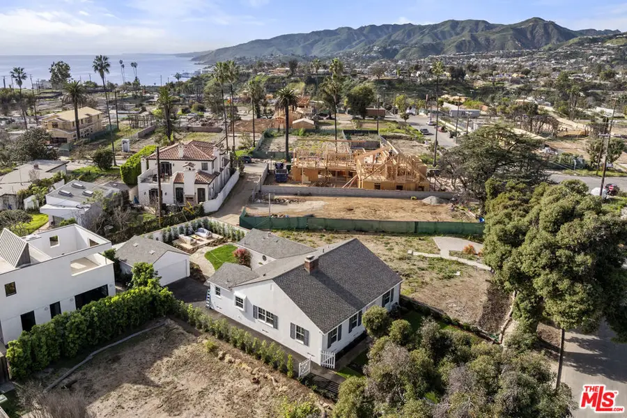 15328 De Pauw Street, Pacific Palisades, CA 90272 - #3