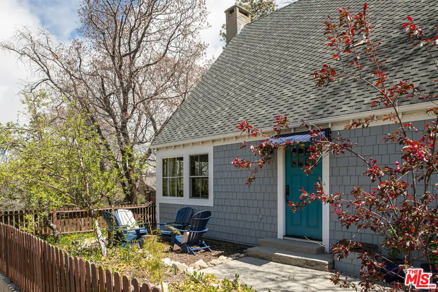 419 Hemlock Drive, Lake Arrowhead, CA 92352 - #2