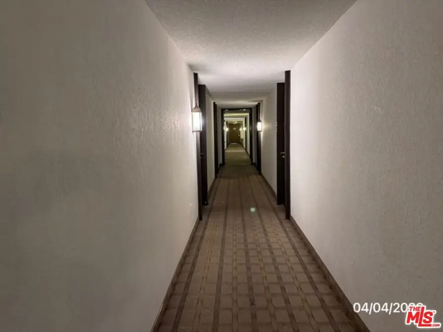 525 S Ardmore Avenue #242, Los Angeles, CA 90020 - #3