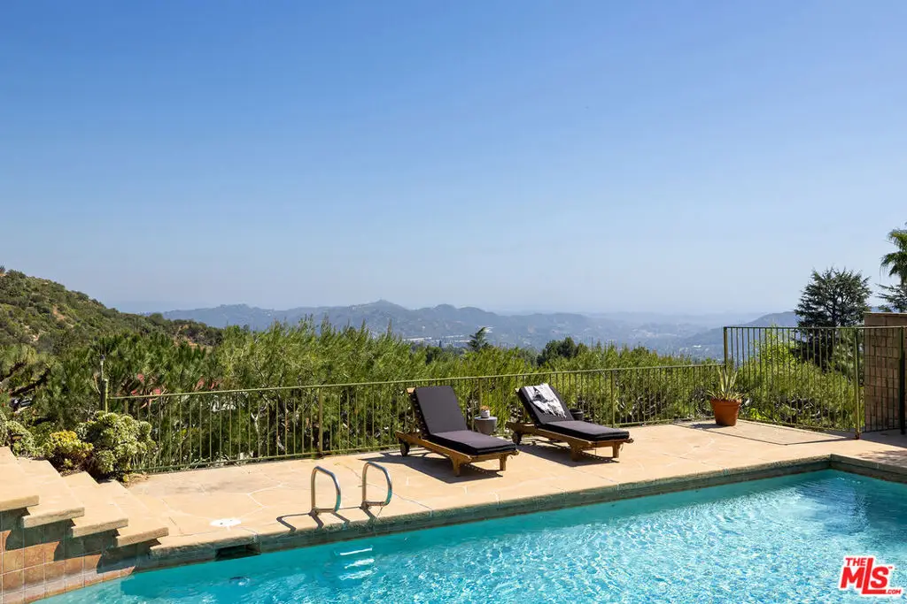 2710 Rock Pine Lane, La Crescenta, CA 91214 - #1