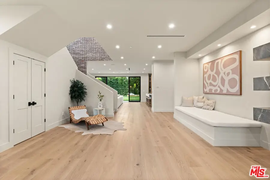 11746 La Maida Street, Valley Village, CA 91607 - #3