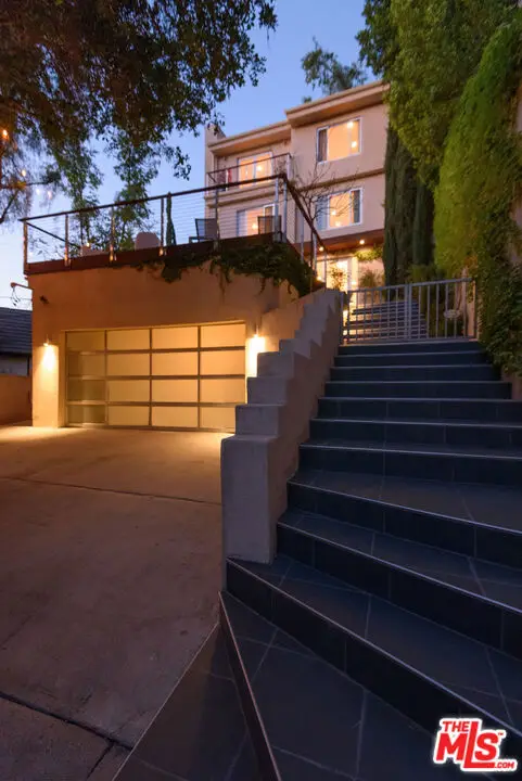 4132 Empis Street, Woodland Hills, CA 91364 - #1