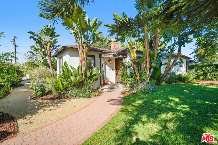 11593 Kling Street, North Hollywood, CA 91602 - #2