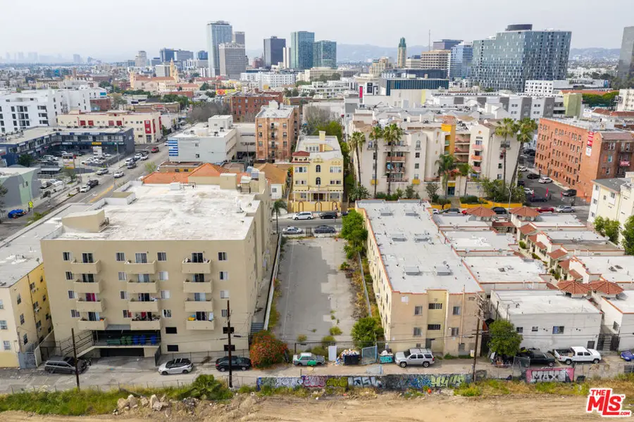 744 S Carondelet Street, Los Angeles, CA 90057 - #2