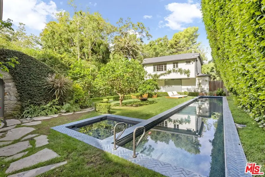 20 Latimer Road, Santa Monica, CA 90402 - #3