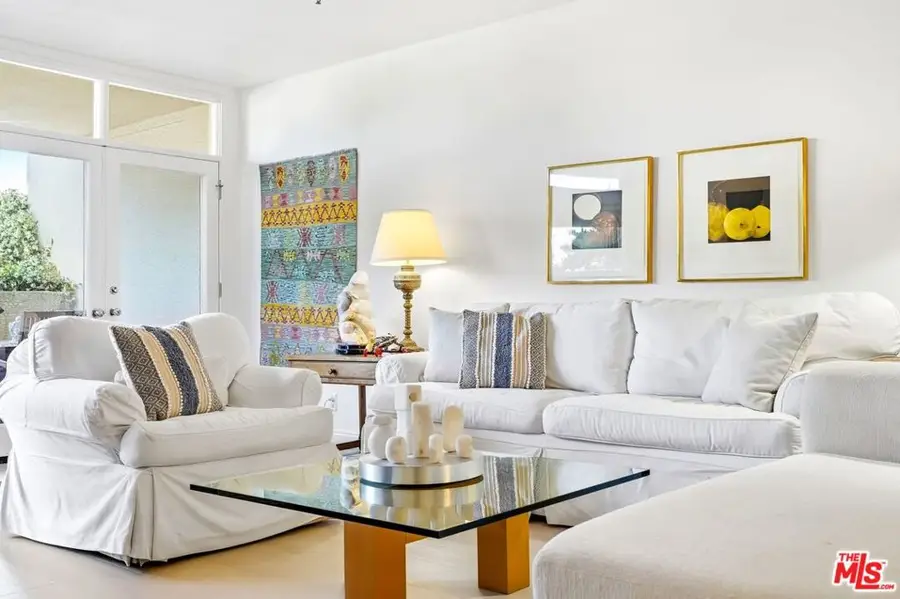 2115 3rd Street #102, Santa Monica, CA 90405 - #3