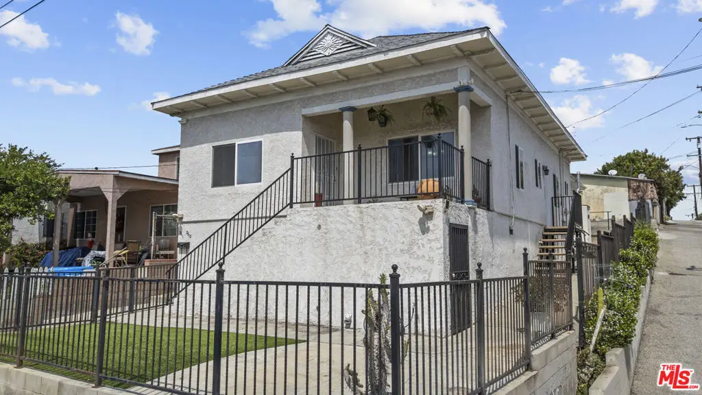 3611 Whiteside Street, Los Angeles, CA 90063 - #1