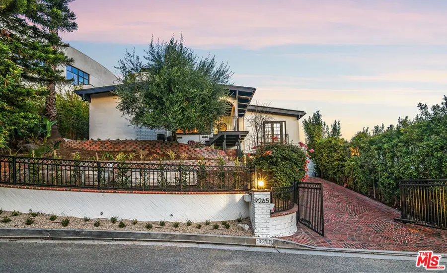 9265 Thrush Way, Los Angeles, CA 90069 - #3