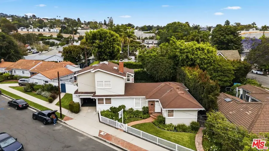 220 Beloit Avenue, Los Angeles, CA 90049 - #2