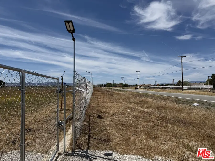 0 Avenue F, North Antelope Valley, CA 93536 - #3