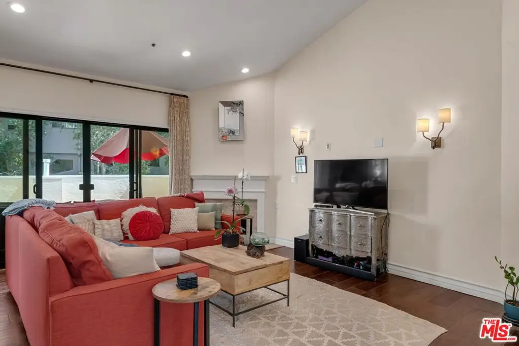 1722 Malcolm Avenue #304, Los Angeles, CA 90024 - #1