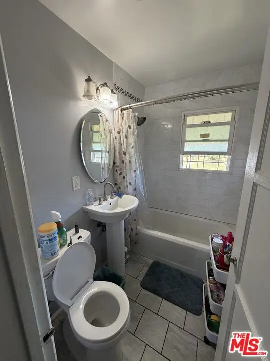1518 E 122nd Street, Los Angeles, CA 90059 - #2