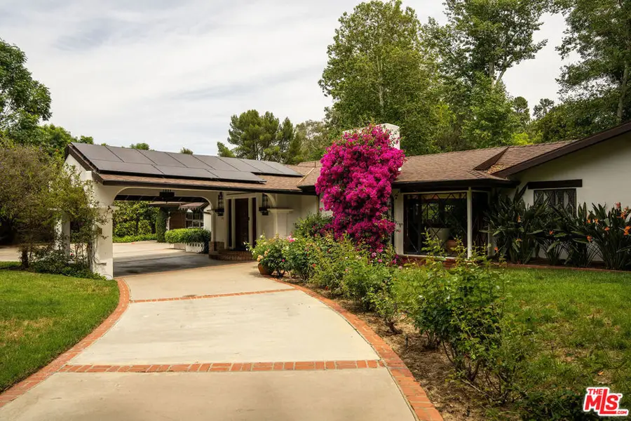 4860 Vanalden Avenue, Tarzana, CA 91356 - #2